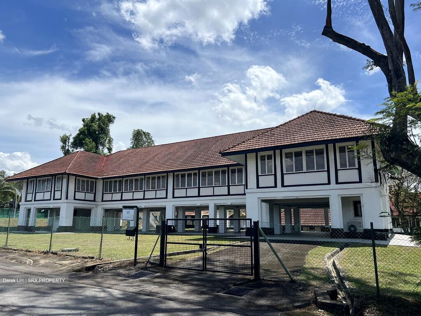 Falkland Road (D27), Detached #495641671